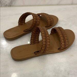 Universal Thread Tan Braided Sandals